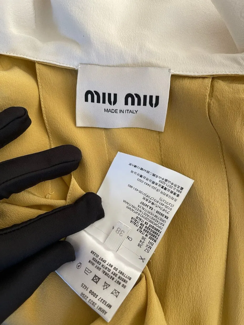 Miu Miu Yellow Silk Dress Yellow Silk Very good - Model View