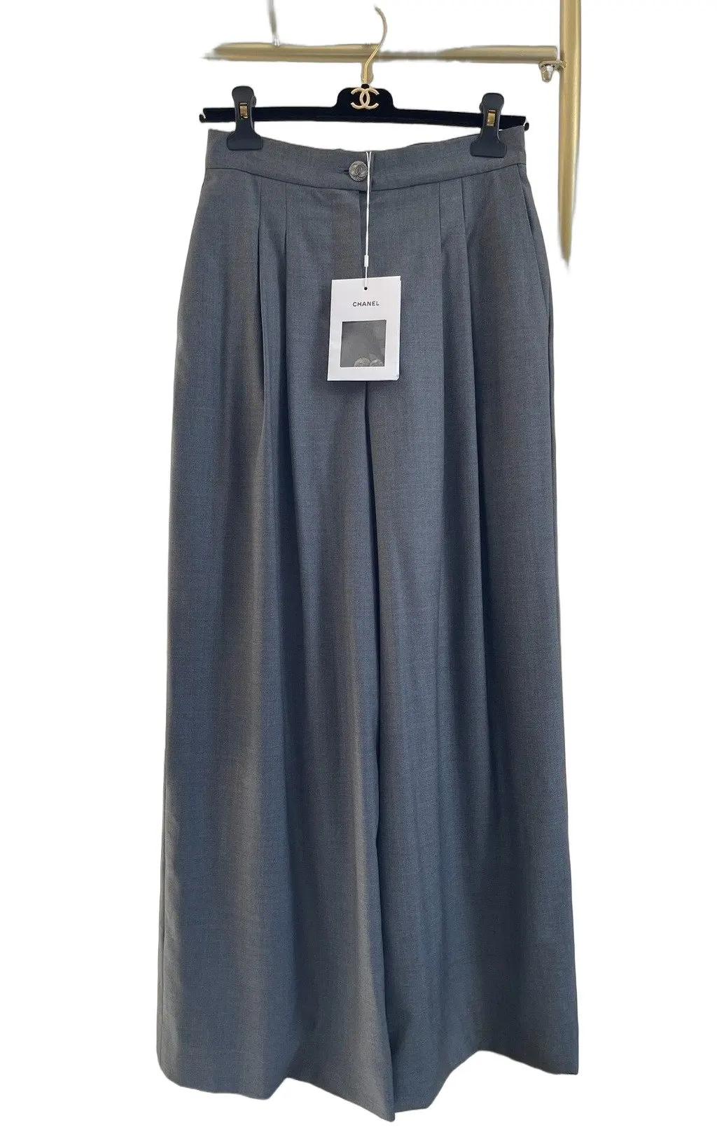 Chanel 22C Grey Wool Trousers Grey Wool Never worn, with tag - Front View