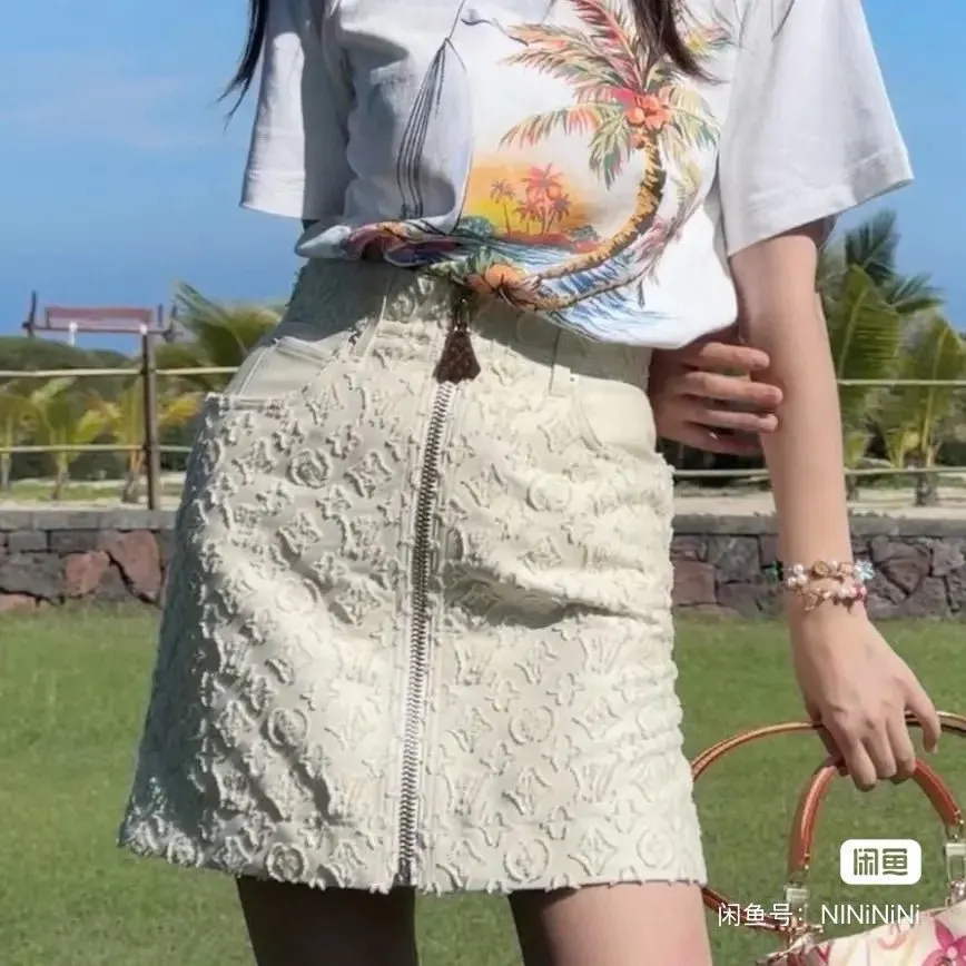 Louis Vuitton Beige Denim Skirt Beige Denim Very good - Box View