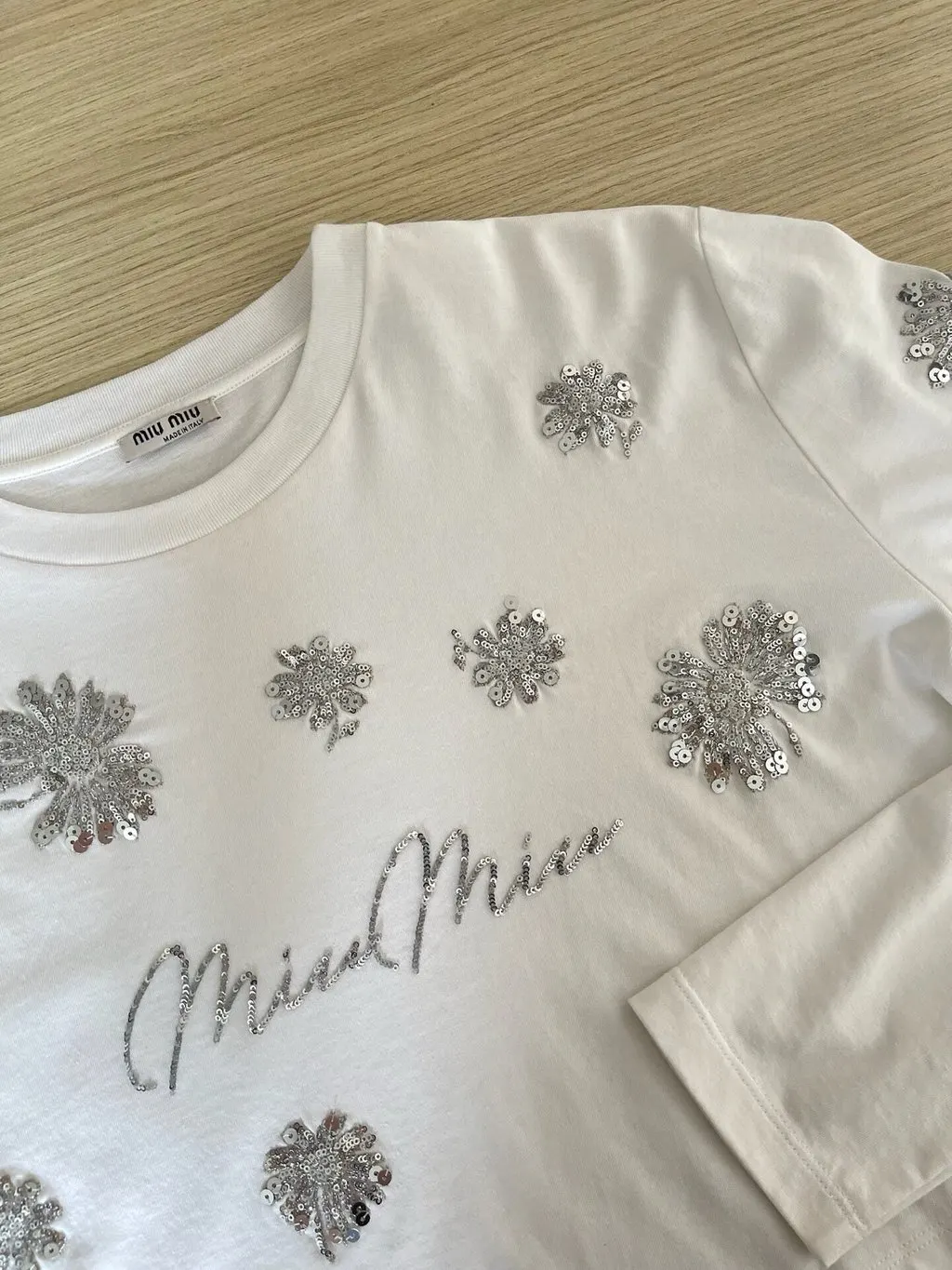 Miu Miu White Glitter Top White Very good - Model View