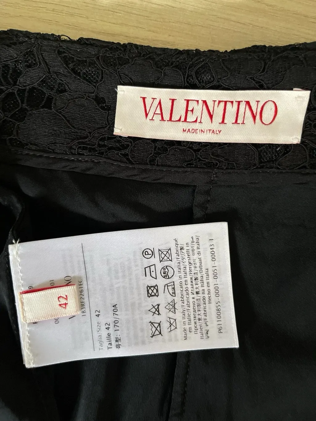 Valentino Black Cotton Shorts Black Cotton Very good - Inside View