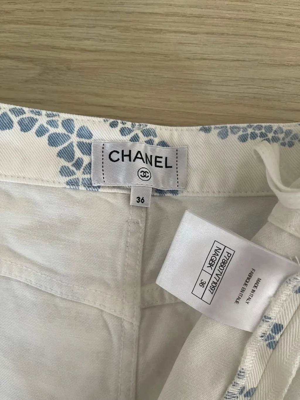 Chanel 25M Blue Cotton Shorts Blue Cotton Very good - Box View