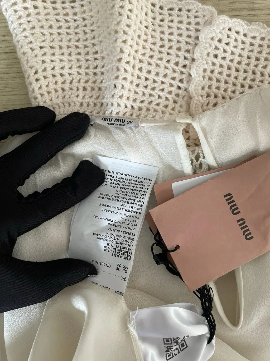 Miu Miu White Silk Dress White Silk Never worn, with tag - Inside View