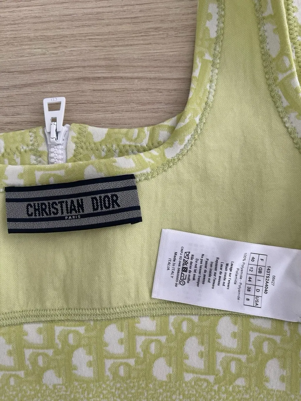 Dior Green Wool Knitwear Green Wool Very good - Model View