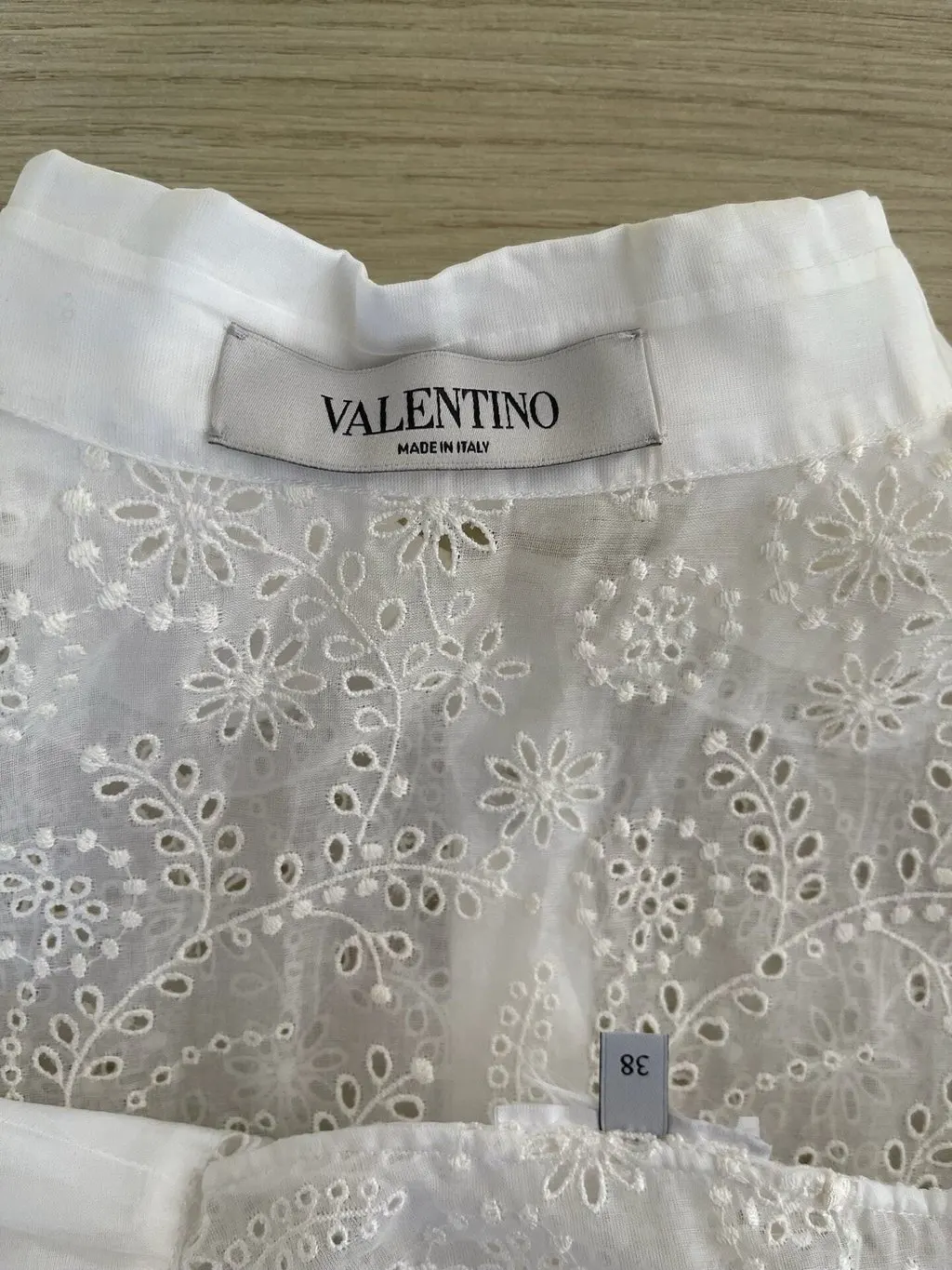 Valentino White Lace Top White Lace Good - Inside View