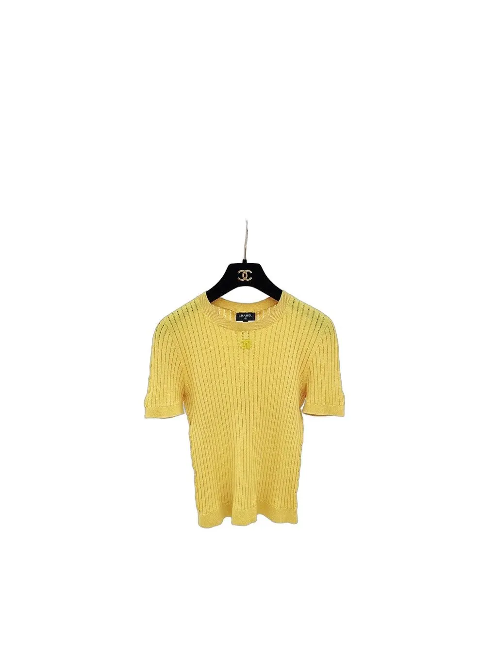 Chanel Yellow Cashmere Knitwear Yellow Cashmere Never worn - Front View