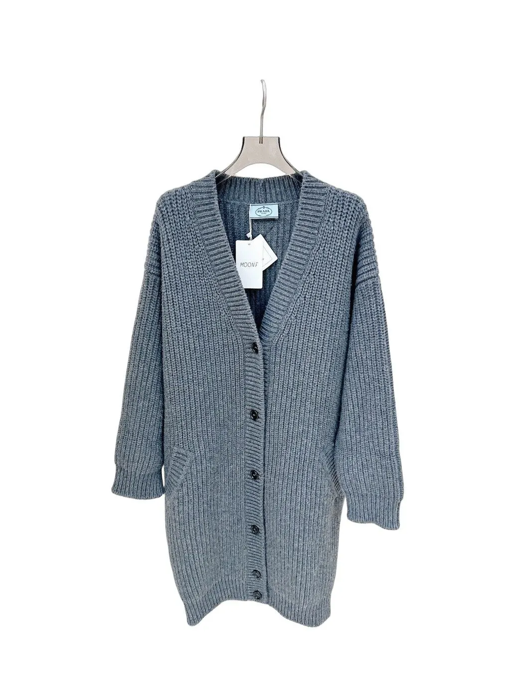 Prada Grey Wool Knitwear Grey Wool Never worn - Front View