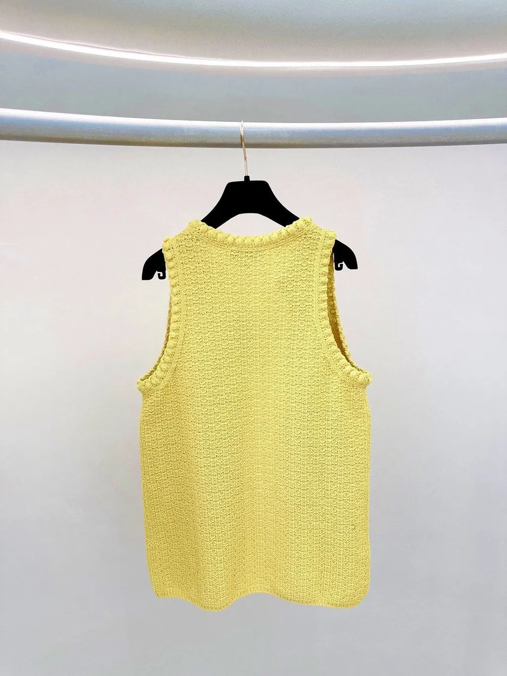Chanel Yellow Wool Knitwear Yellow Wool Never worn - Back View