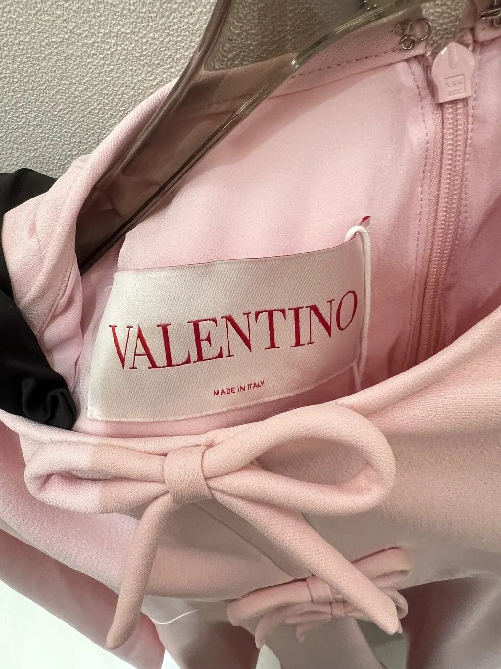 Valentino Pink Silk Dress Pink Silk Very good - Model View
