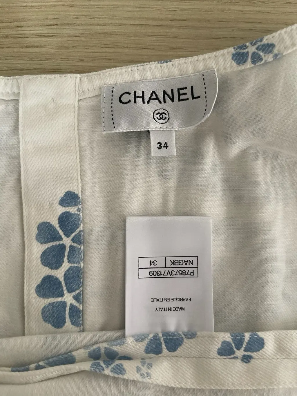Chanel 25M Viscose Top MultiColor Viscose Very good - Inside View