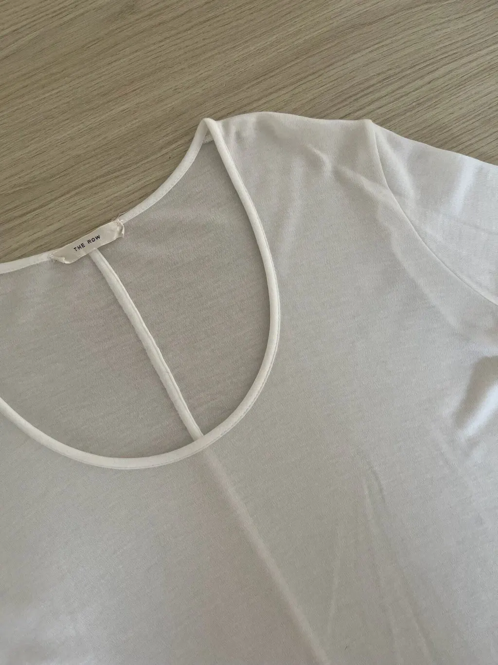 The Row White Cotton Top White Cotton Very good - Model View