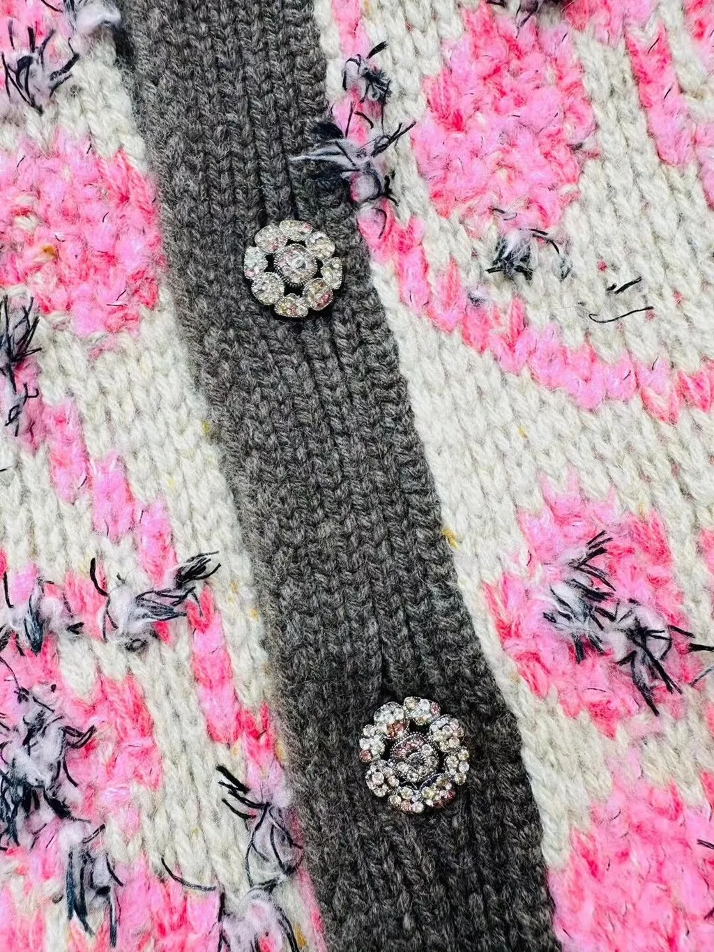 Chanel Pink Wool Knitwear Pink Wool Very good - Box View
