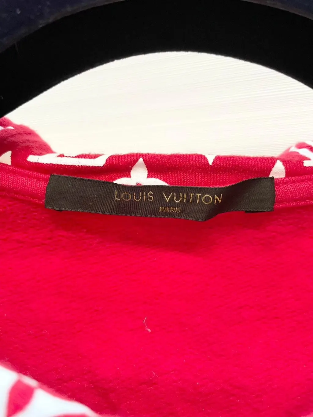 Louis Vuitton Red Cotton Knitwear Red Cotton Very good - Model View