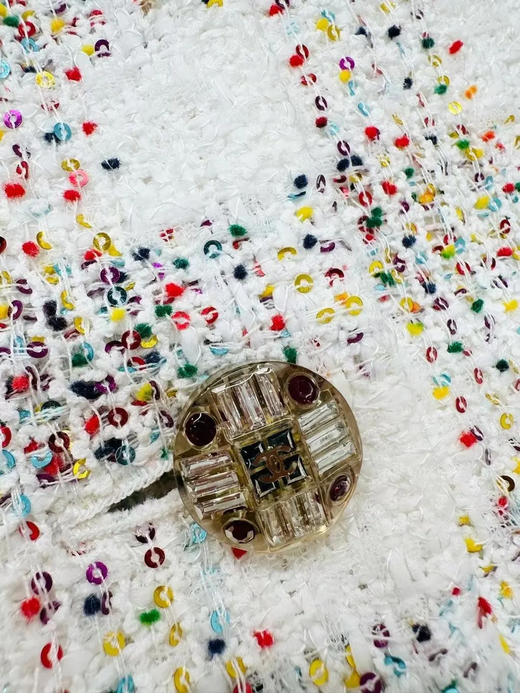 Chanel Tweed Jacket MultiColor Tweed Never worn - Inside View
