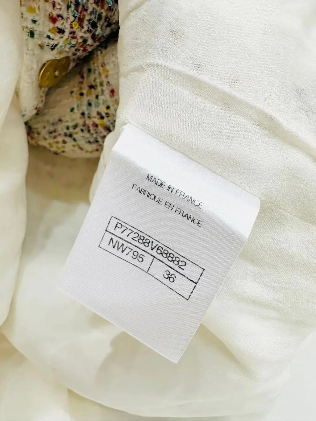 Chanel Tweed Jacket MultiColor Tweed Never worn - Model View