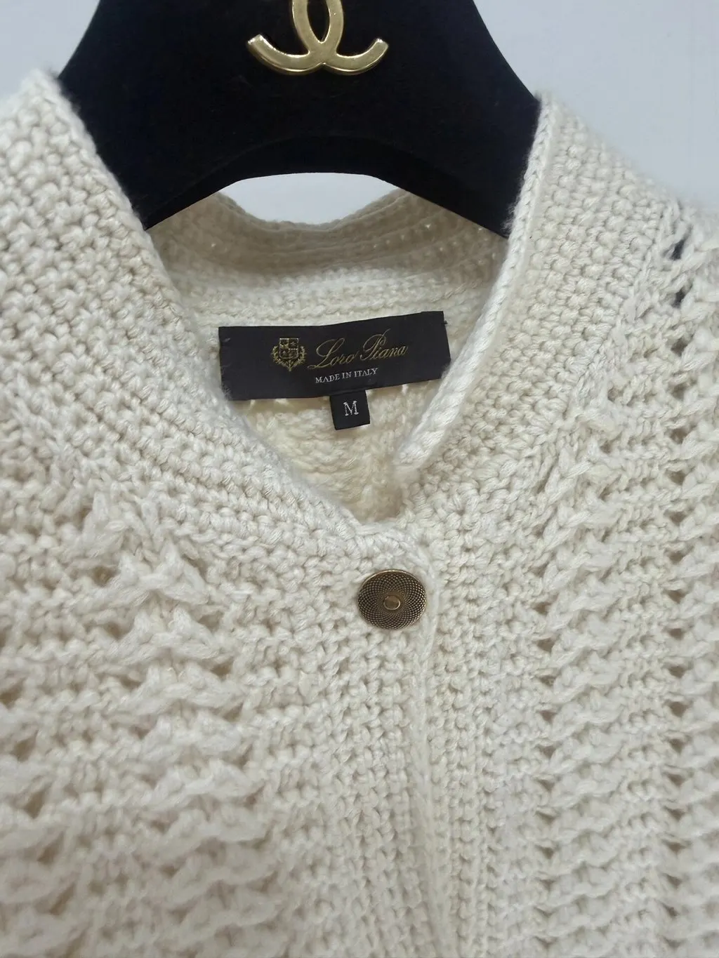 Loro Piana Ecru Cashmere Knitwear Ecru Cashmere Never worn - Inside View
