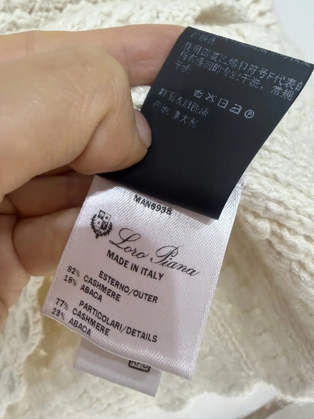 Loro Piana Ecru Cashmere Knitwear Ecru Cashmere Never worn - Box View