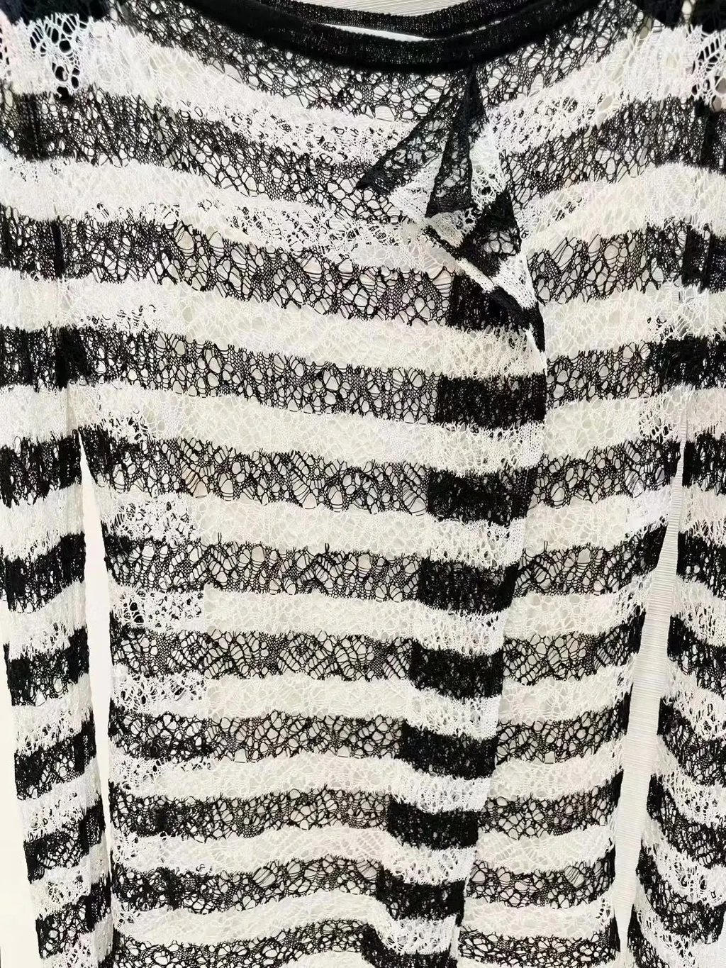 Dior Cotton Knitwear MultiColor Cotton Very good - Box View