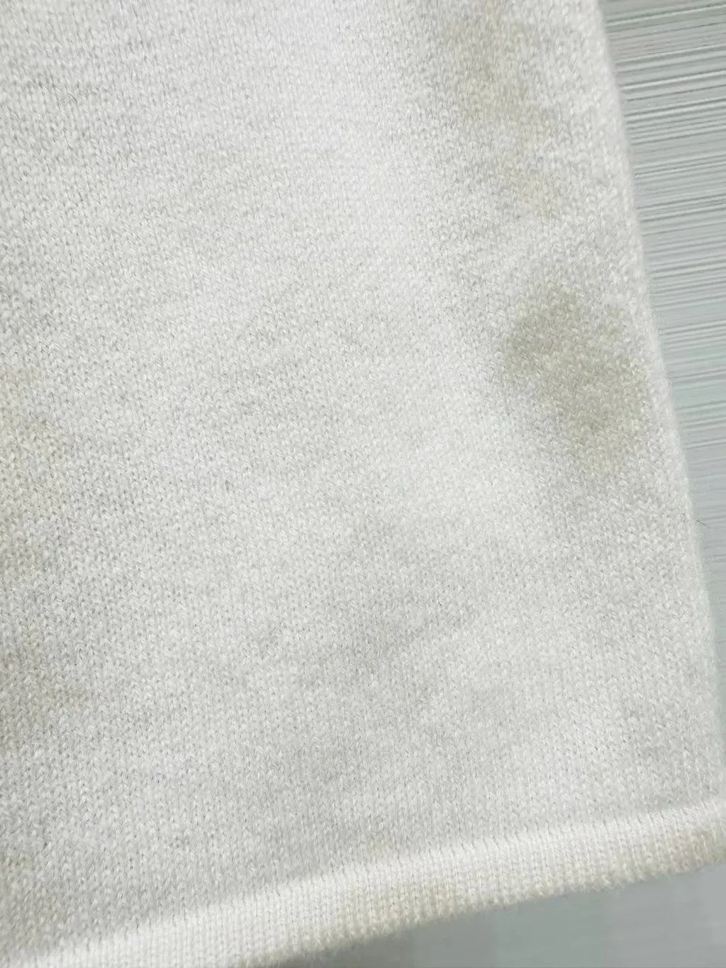 Chanel Cashmere Skirt MultiColor Cashmere Very good - Model View