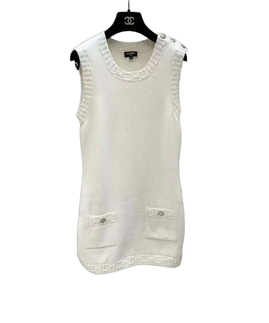 Chanel White Cashmere Dress White Cashmere Very good - Front View