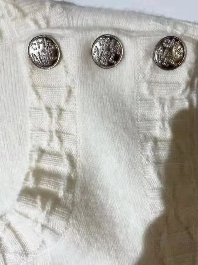 Chanel White Cashmere Dress White Cashmere Very good - Box View