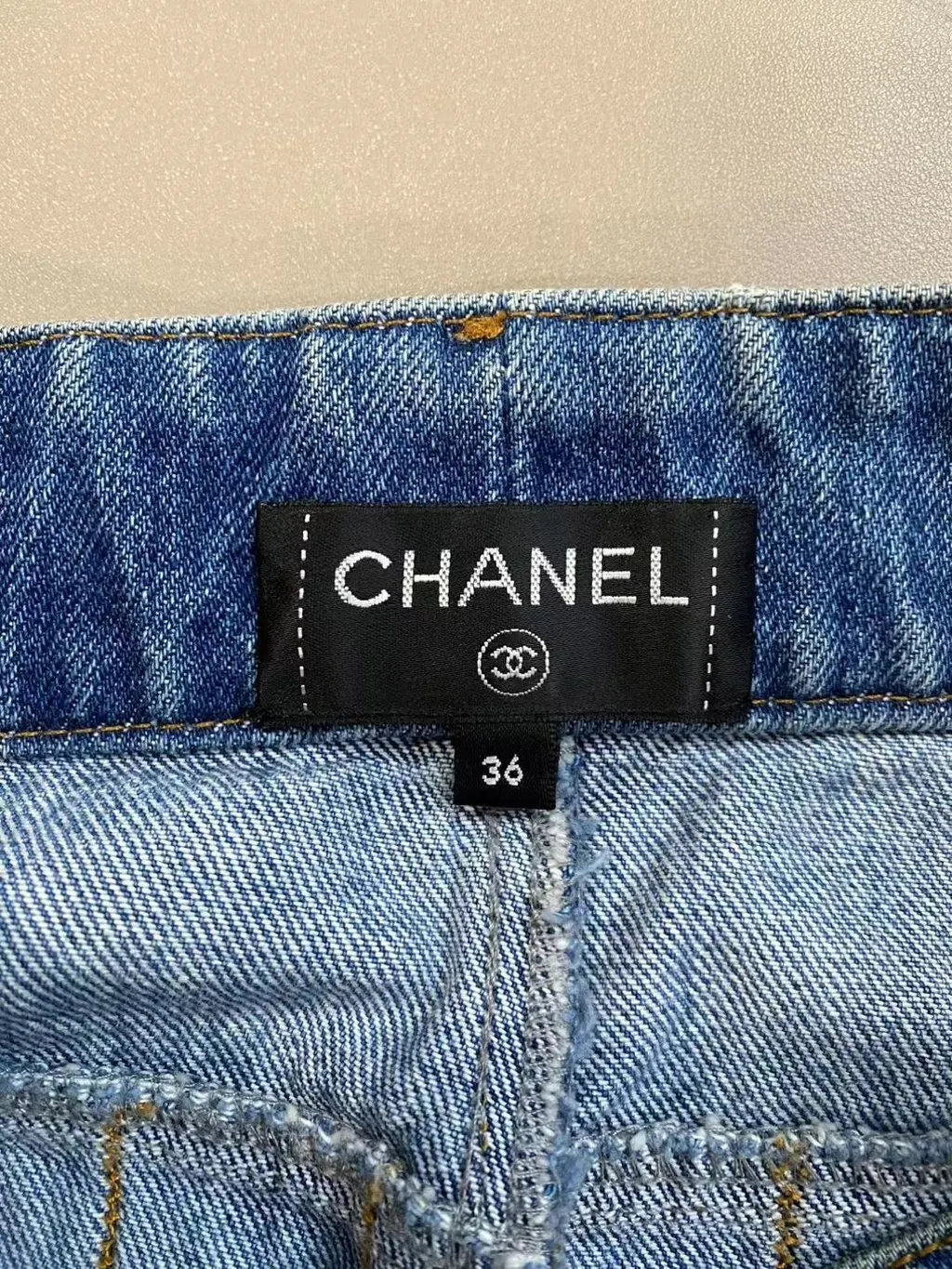 Chanel Blue Denim Jeans Blue Denim Very good - Box View