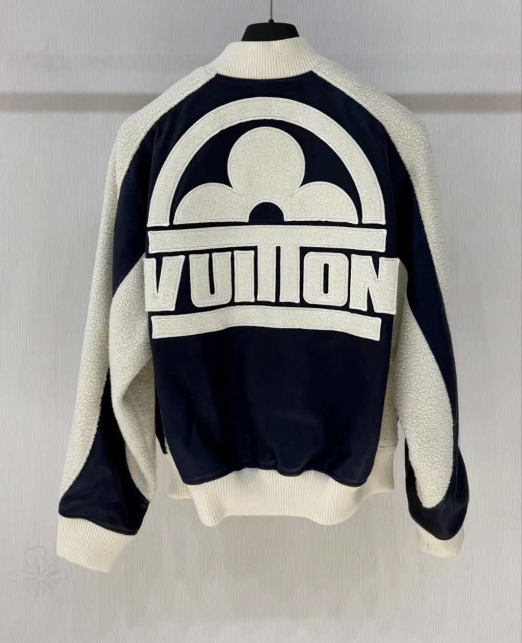 Louis Vuitton Wool Jacket MultiColor Wool Very good - Back View