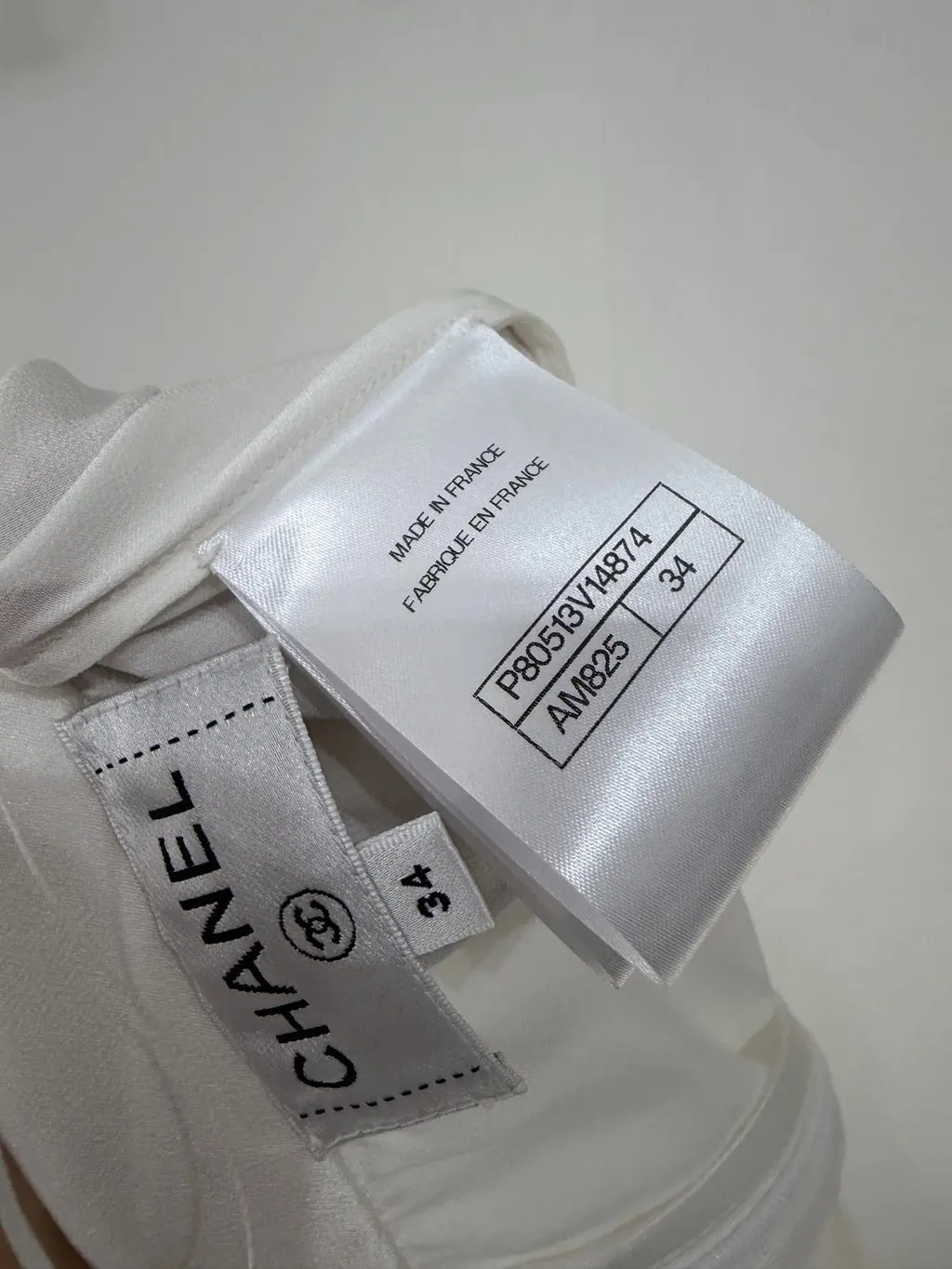 Chanel White Silk Skirt White Silk Never worn - Box View