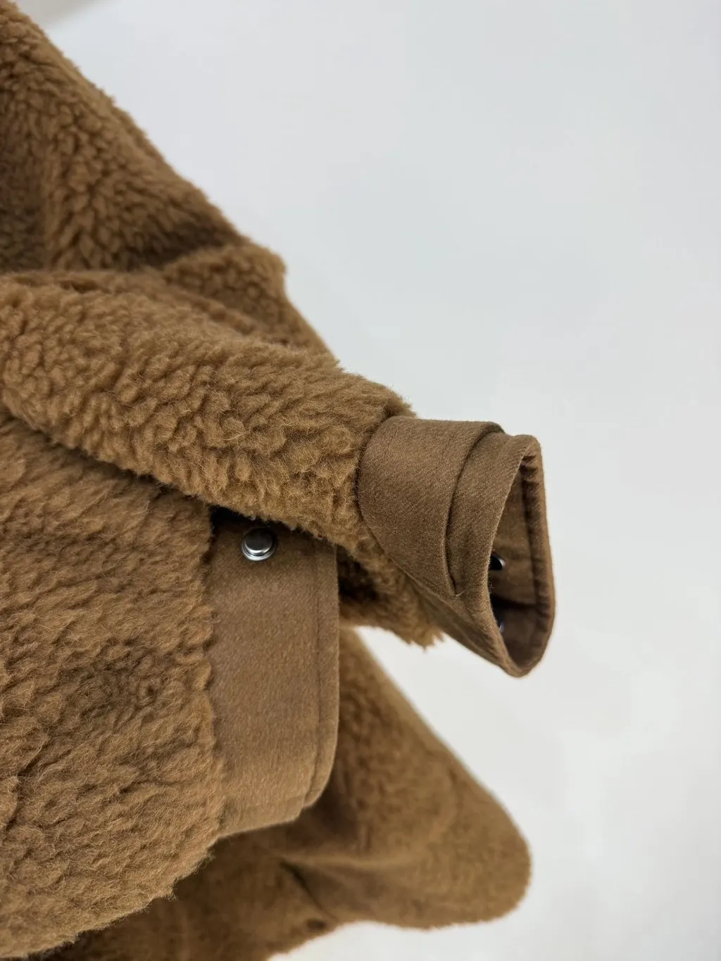 Unsigned Camel Wool Jacket Camel Wool Very good - Inside View