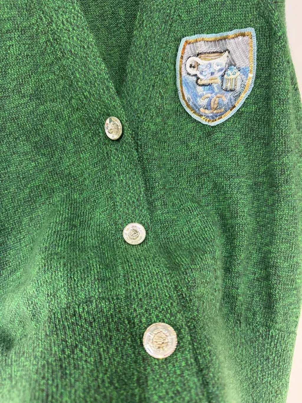 Chanel Green Cashmere Knitwear Green Cashmere Never worn - Inside View