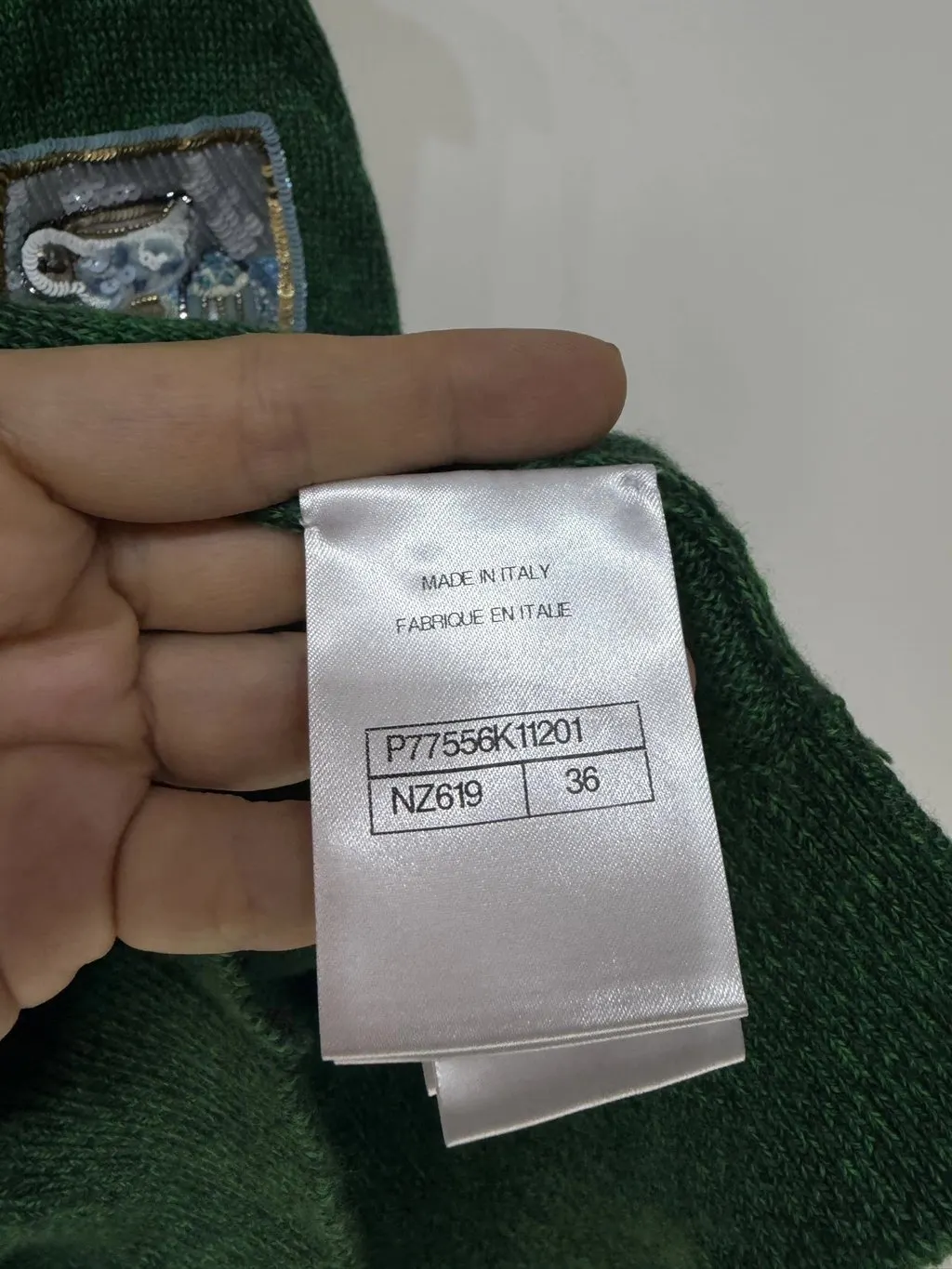 Chanel Green Cashmere Knitwear Green Cashmere Never worn - Box View