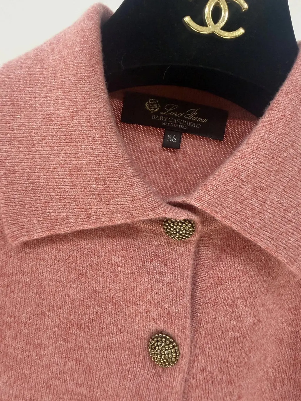 Loro Piana Pink Cashmere Top Pink Cashmere Never worn - Inside View