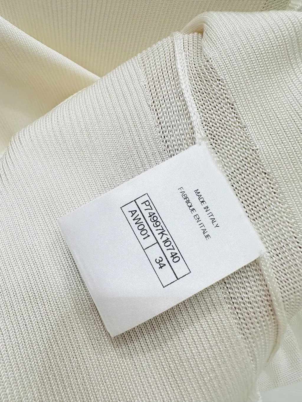 Chanel White Silk Top White Silk Very good - Box View