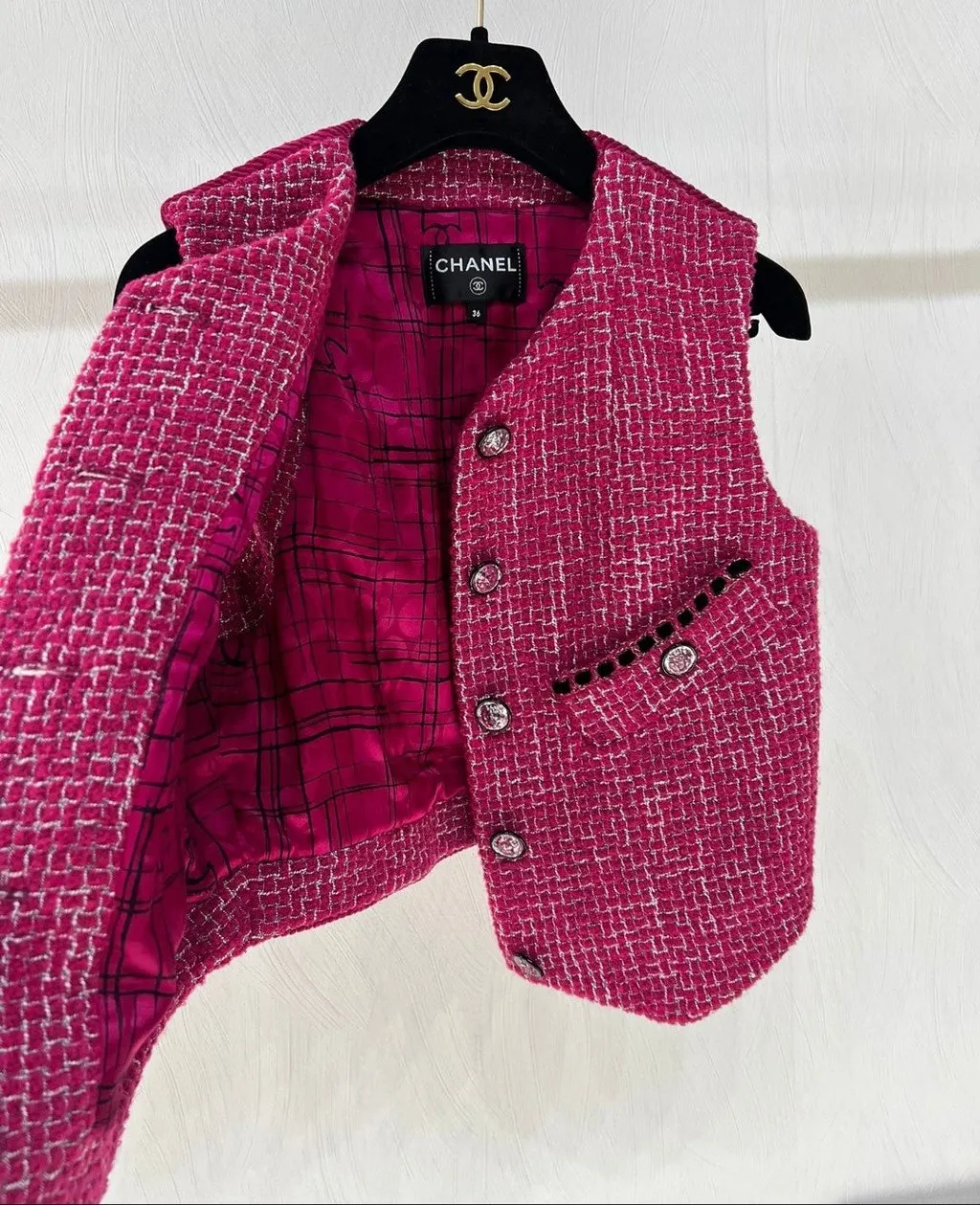 Chanel Tweed Top MultiColor Tweed Very good - Model View