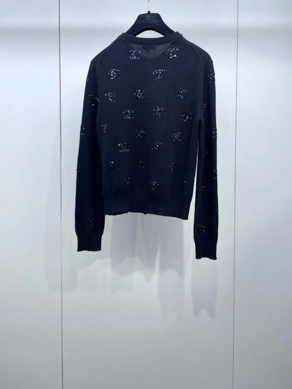 Chanel Black Cashmere Knitwear Black Cashmere Very good - Back View