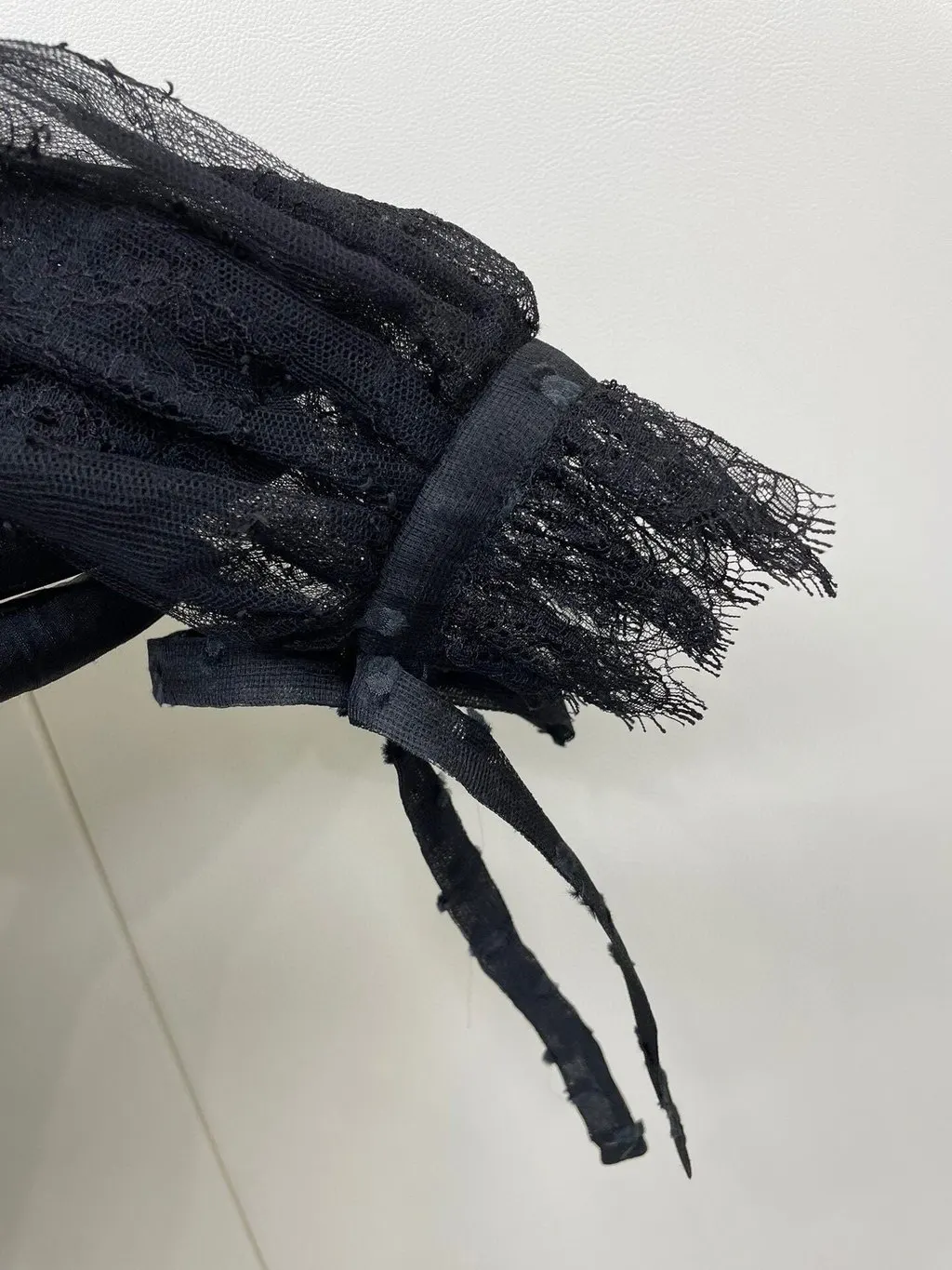 Dior Black Silk Top Black Silk Very good - Inside View