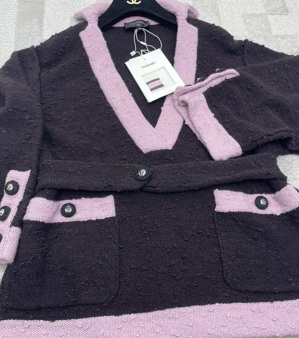 Chanel Wool Knitwear MultiColor Wool Very good - Model View