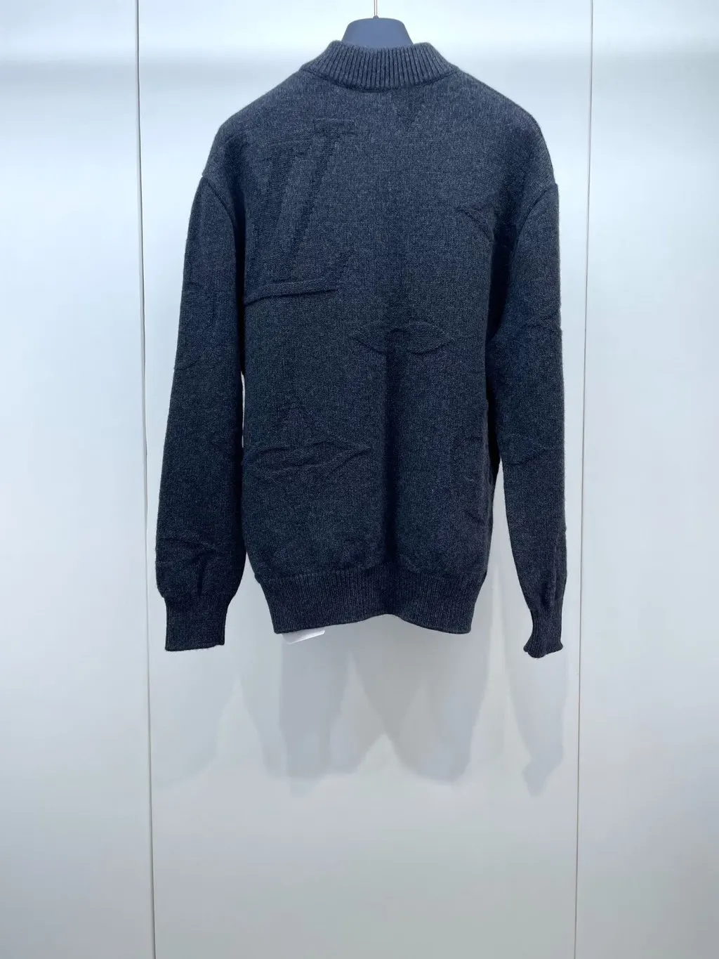 Louis Vuitton Black Wool Knitwear Black Wool Very good - Back View