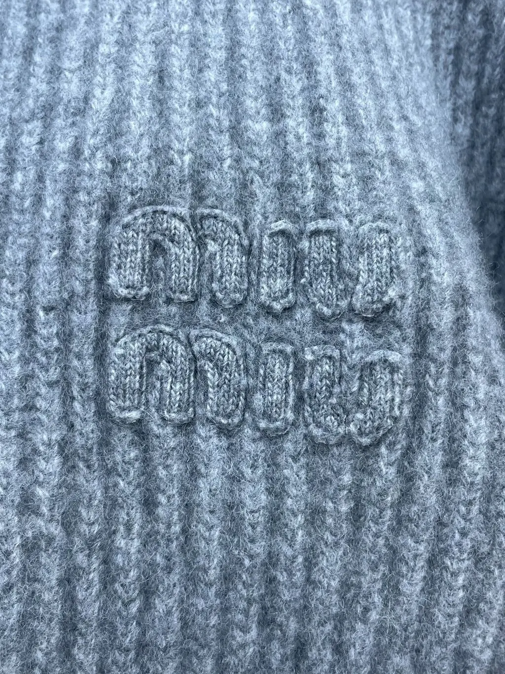 Miu Miu Grey Wool Knitwear Grey Wool Very good - Inside View