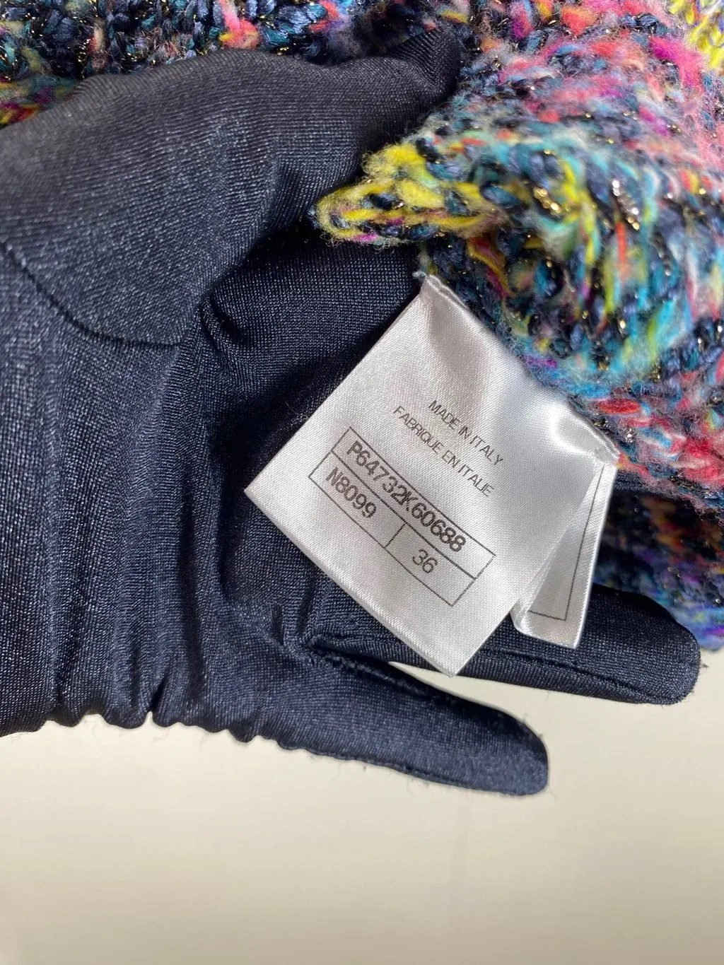 Chanel Cashmere Top MultiColor Cashmere Very good - Model View