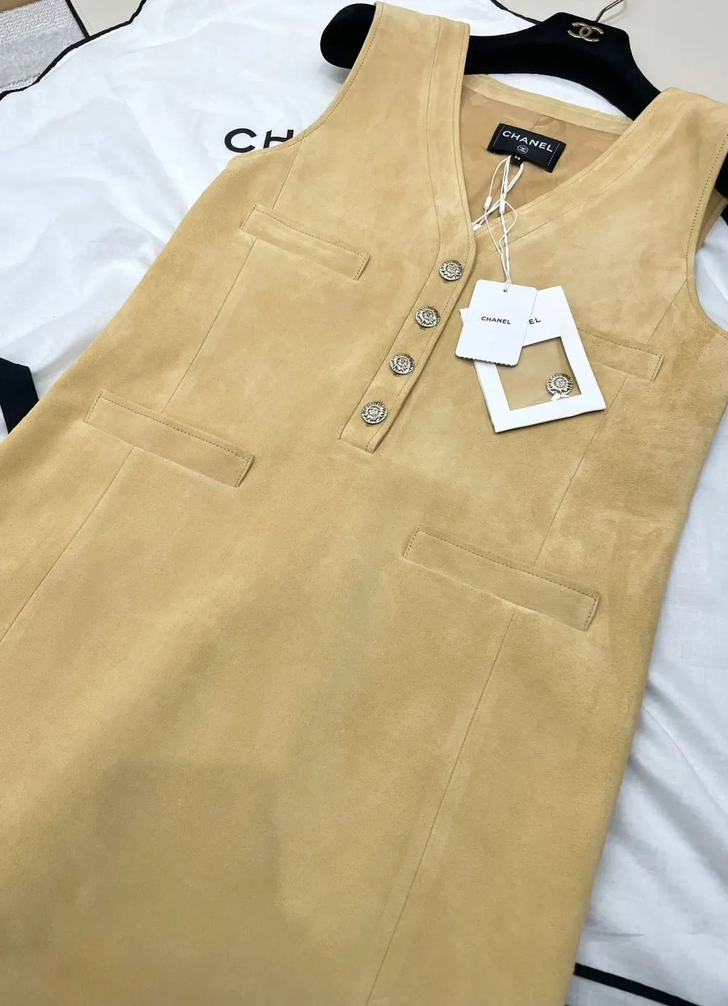 Chanel Camel Suede Dress Camel Suede Very good - Inside View