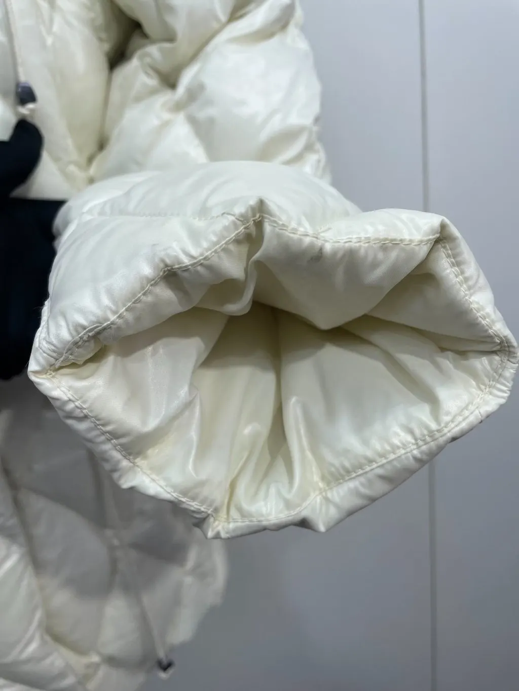 Max Mara White Polyamide Coat White Polyamide Very good - Inside View