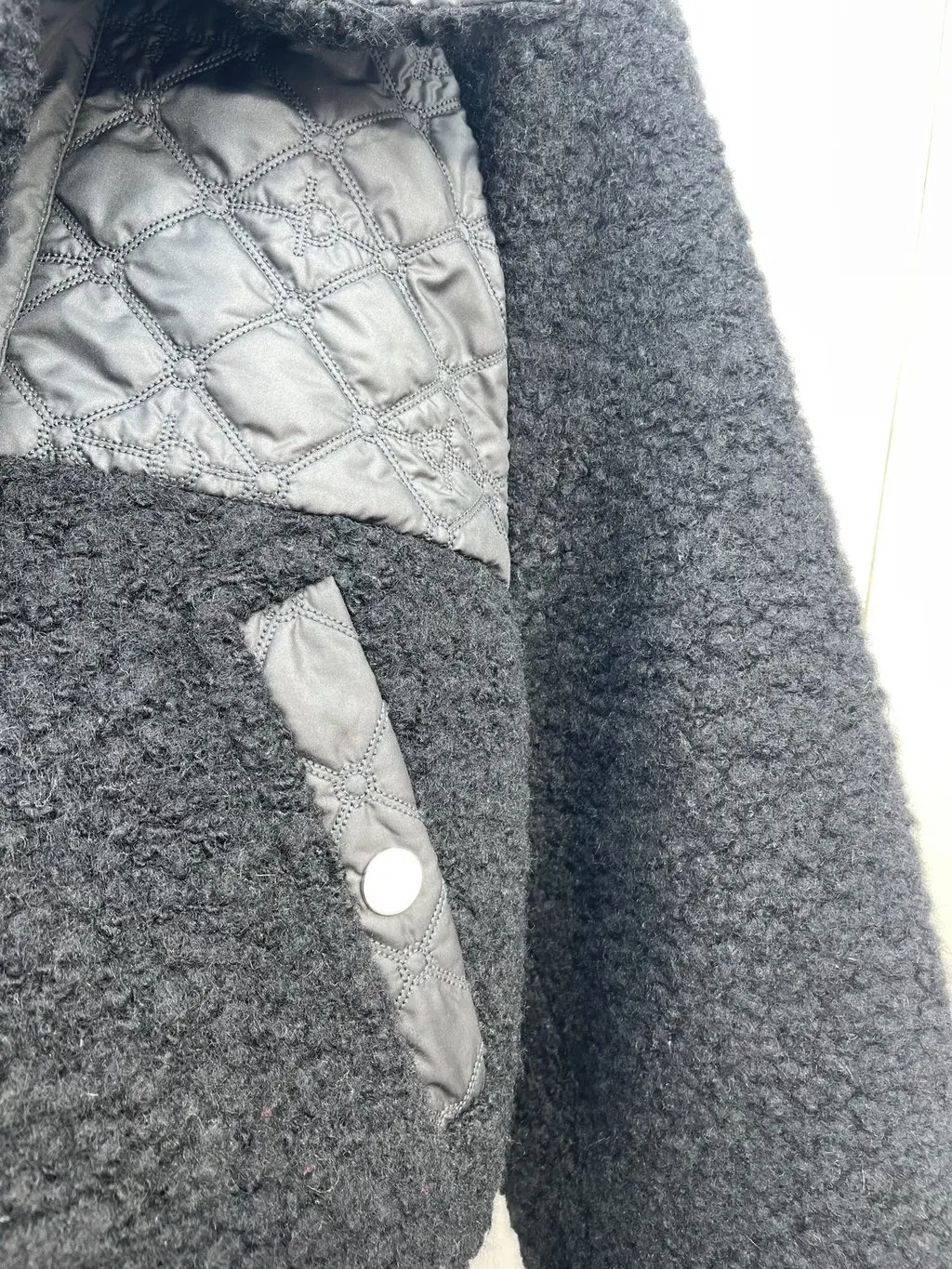 Hermès Black Polyamide Jacket Black Polyamide Very good - Inside View