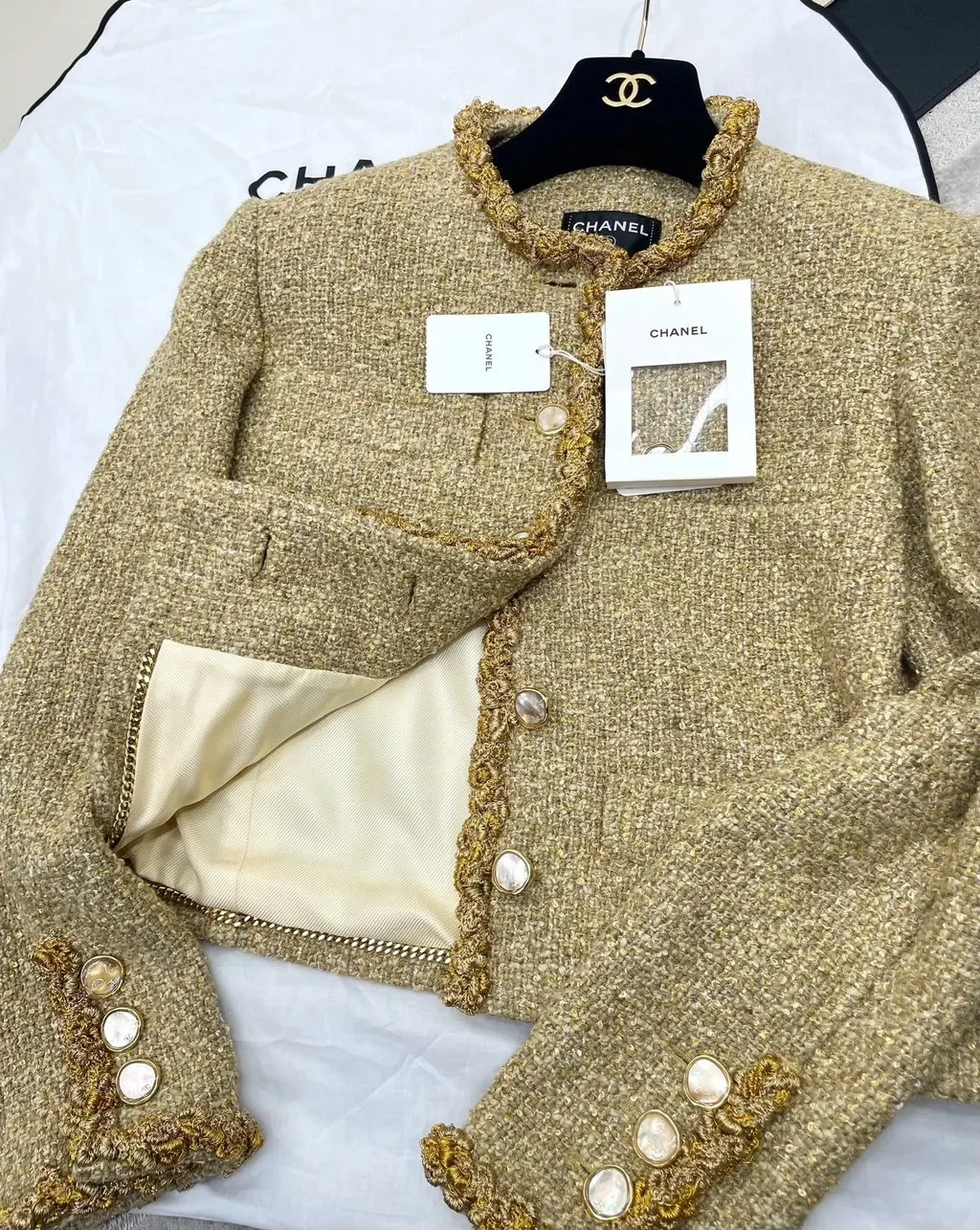 Chanel Gold Tweed Jacket Gold Tweed Very good - Box View
