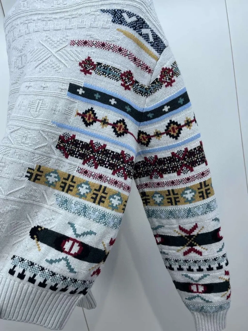 Hermès Cashmere Knitwear MultiColor Cashmere Very good - Inside View