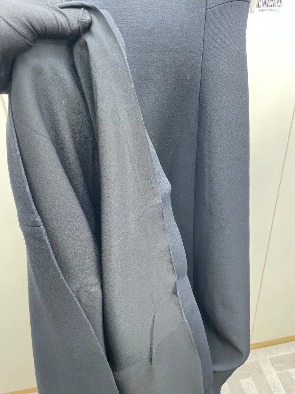Dior Black Wool Dress Black Wool Very good - Model View