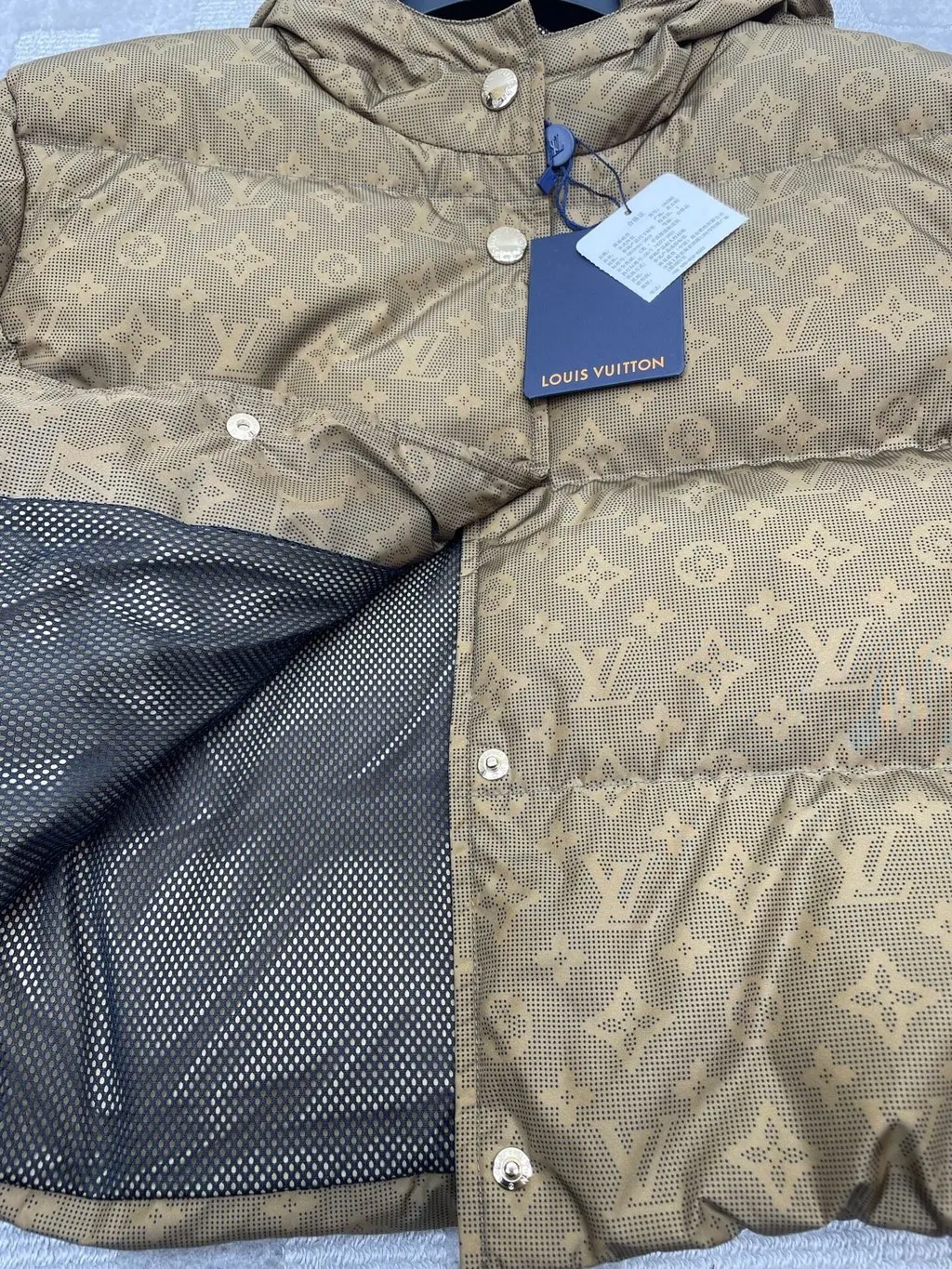 Louis Vuitton Camel Polyamide Jacket Camel Polyamide Very good - Inside View