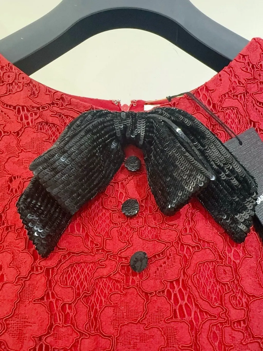 Saint Laurent Red Lace Dress Red Lace Never worn - Back View