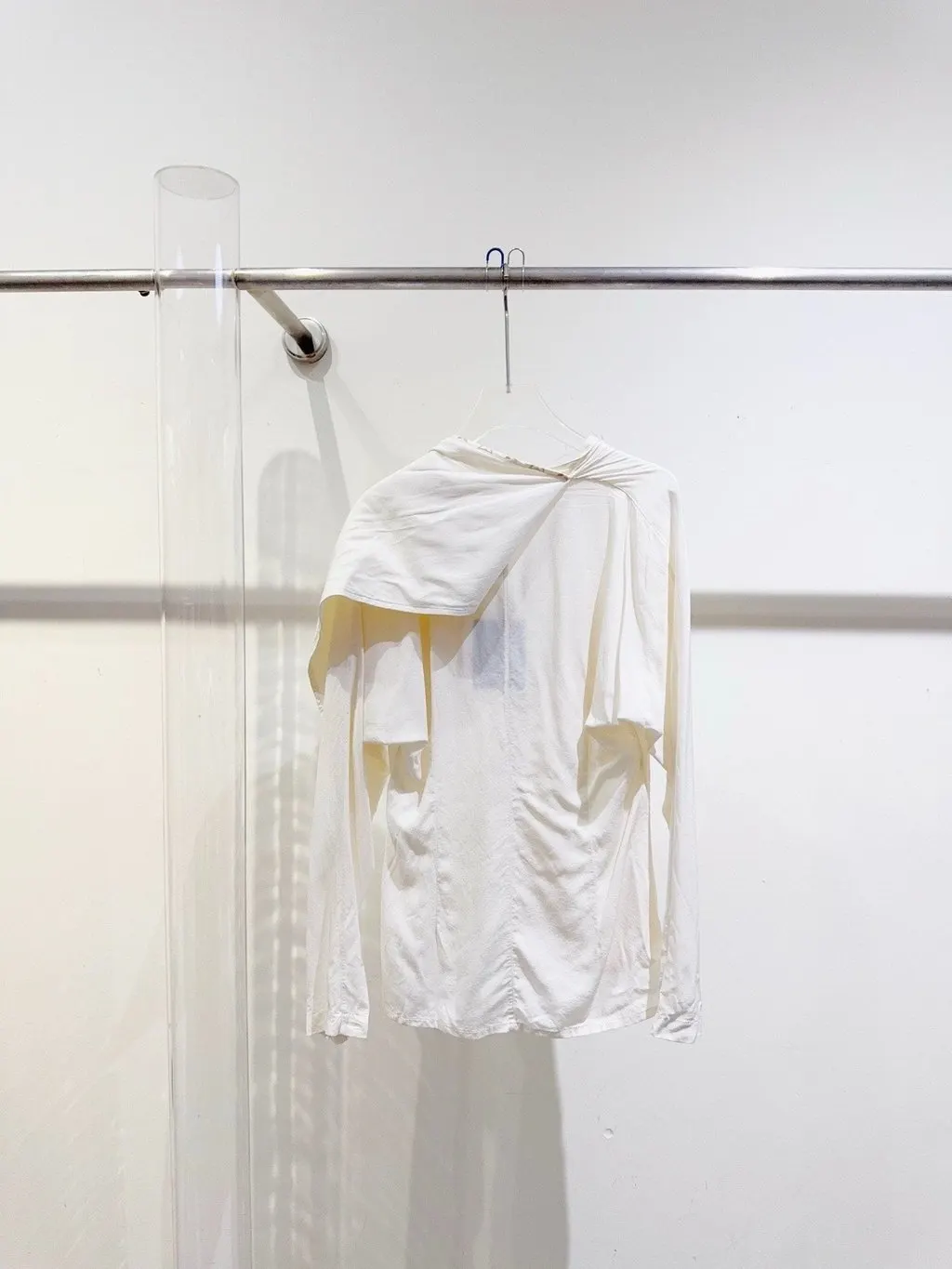 Louis Vuitton White Silk Top White Silk Very good - Box View