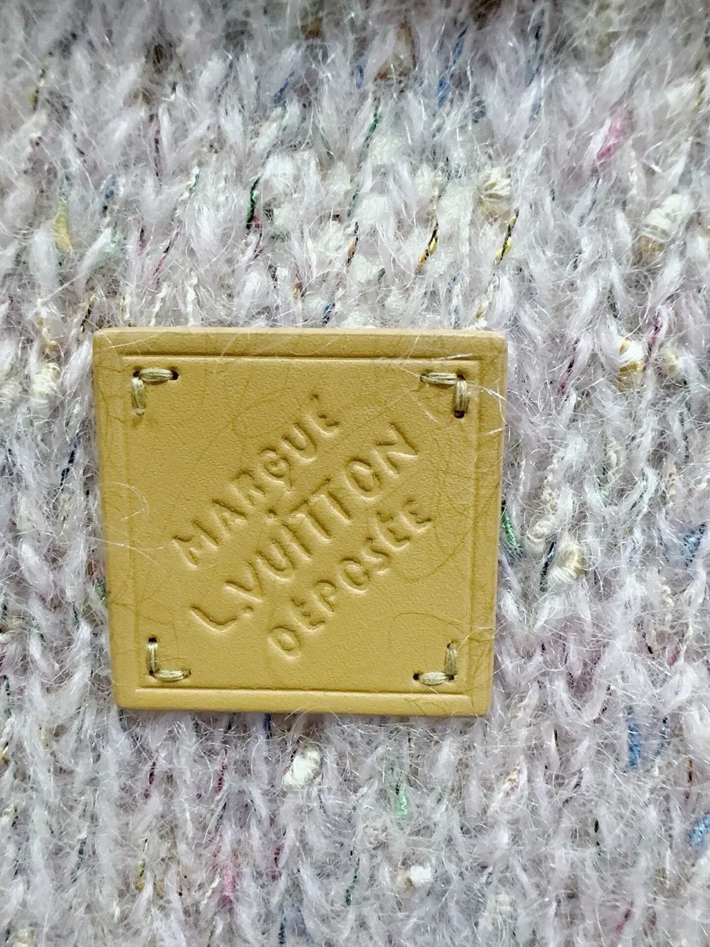 Louis Vuitton Pink Wool Knitwear Pink Wool Never worn - Model View